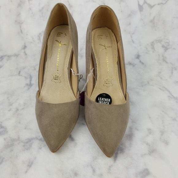 Atmosphere lt gray leather 4.5 inch heels size 7 - Picture 4 of 7